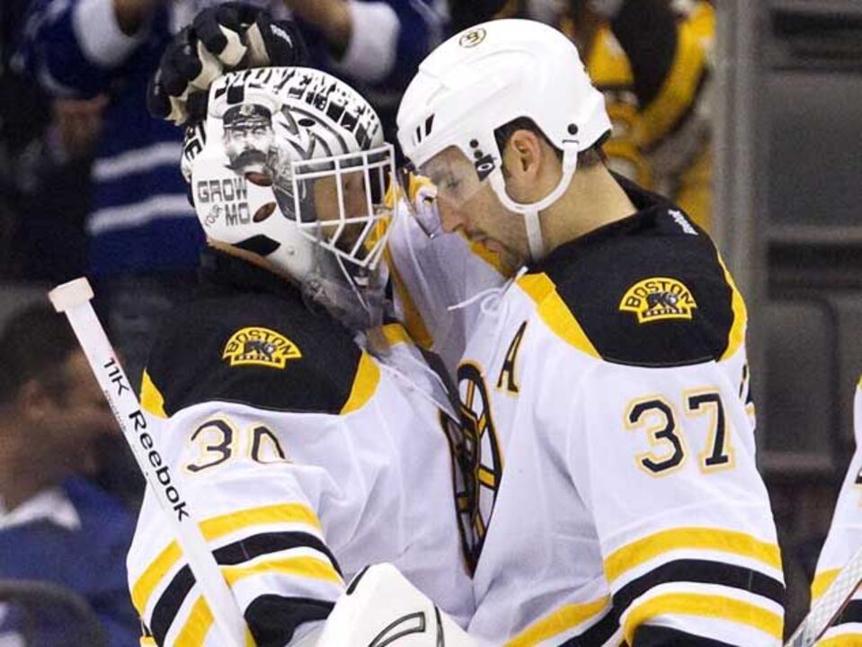 NHL: Corvo vence duelo com Tavares