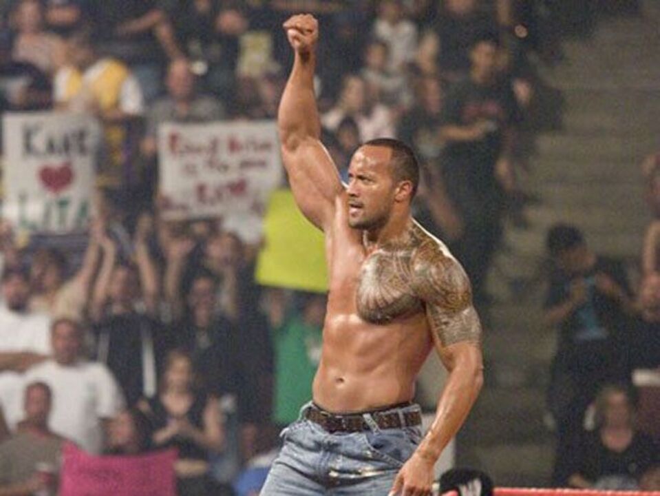 Wrestling: The Rock regressa em grande forma