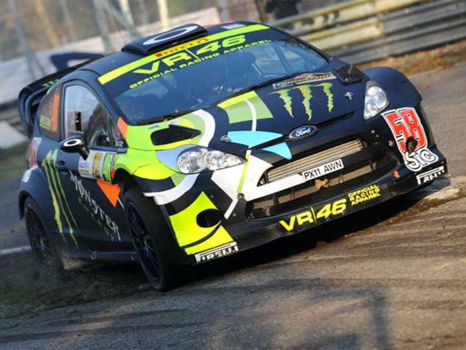 Azar persegue Rossi até nos ralis