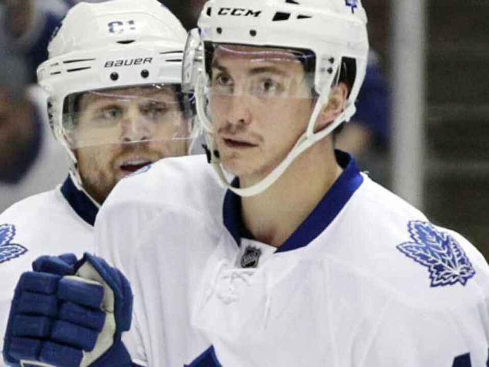 NHL: Bozak lidera Toronto em Anaheim