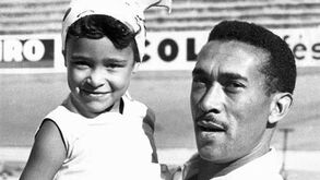 Filha de Osvaldo Silva lança livro