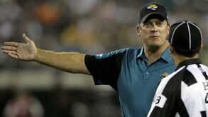 Jaguars despedem treinador Del Rio