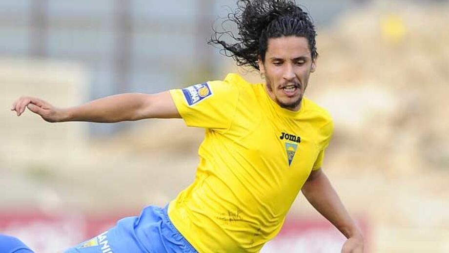 Estoril-Belenenses: Licá dá vitória aos canarinhos