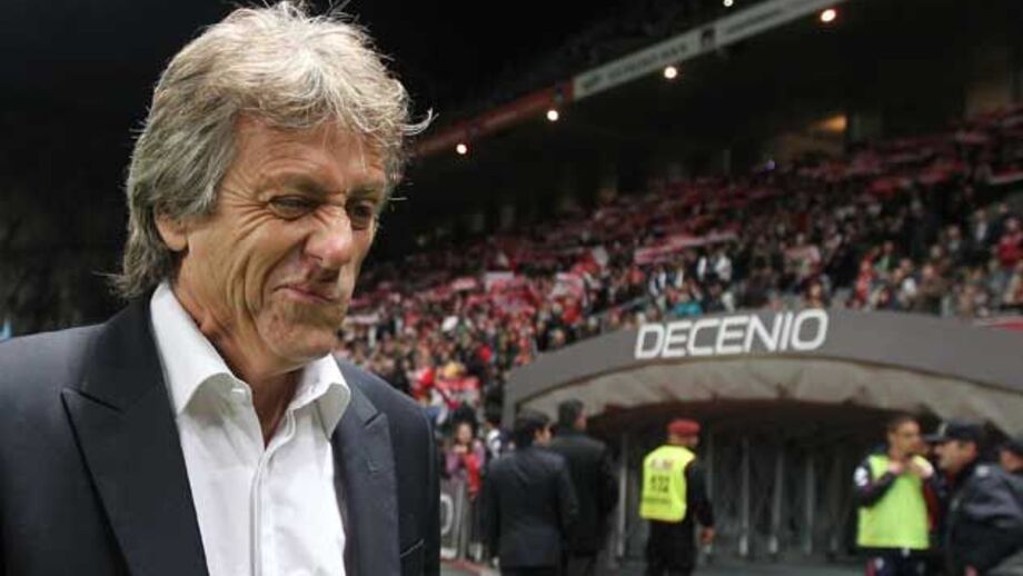 A maldição continua