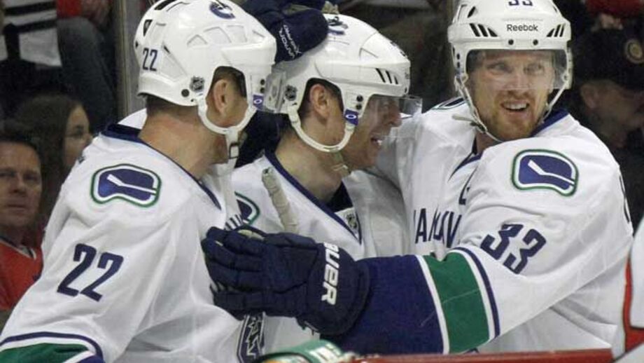 NHL: Power-play dos Canucks arrasa Blackhawks