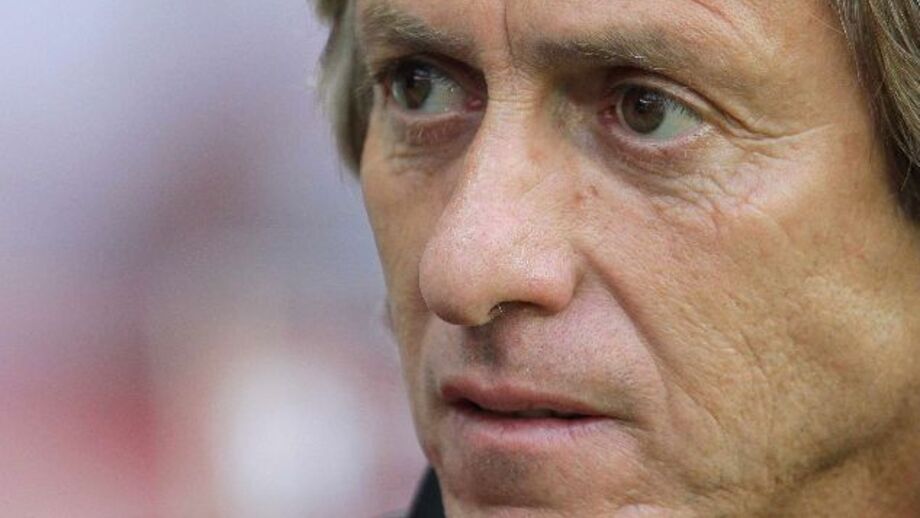 Jorge Jesus com 5 pontos
