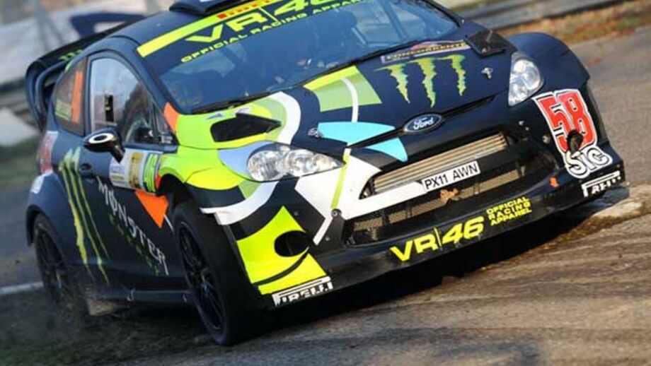 Azar persegue Rossi até nos ralis