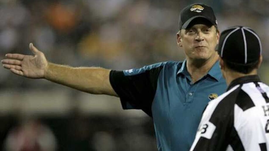 Jaguars despedem treinador Del Rio