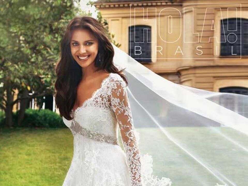 Irina Shayk volta a vestir-se de noiva