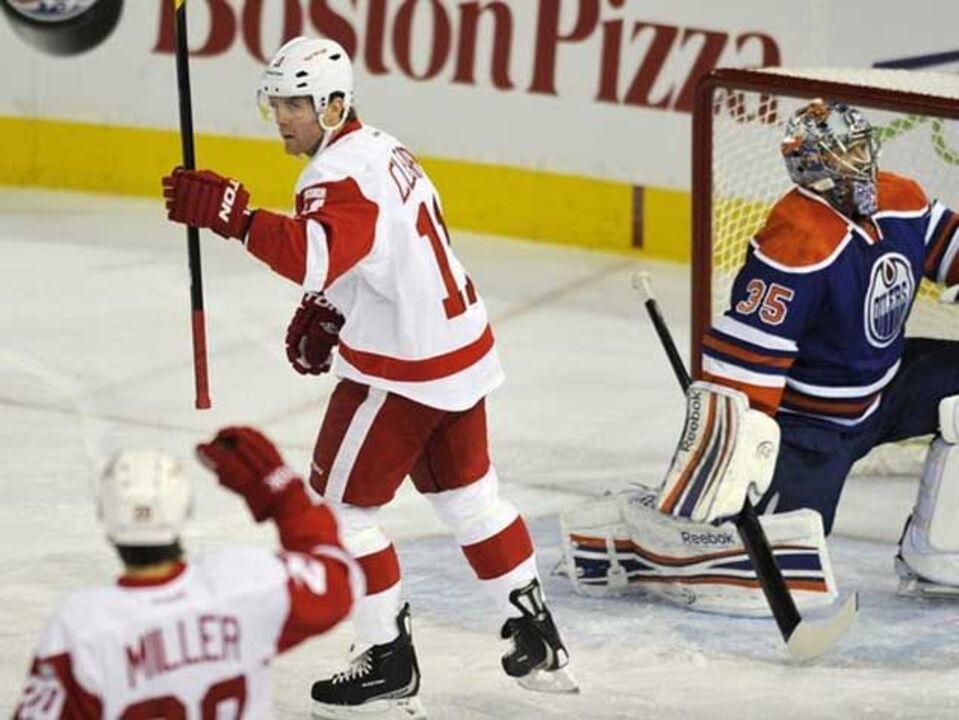 Red Wings fazem reviravolta estrondosa