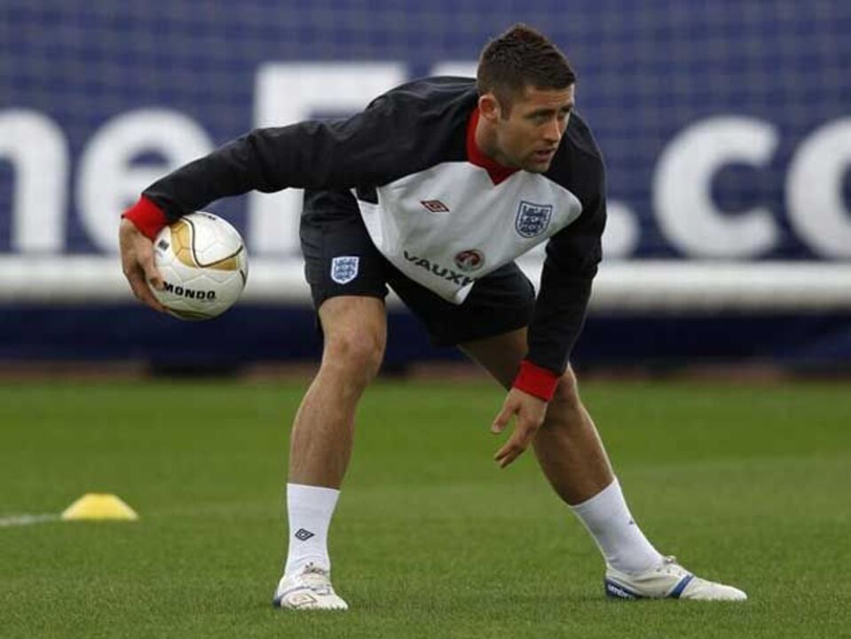 Gary Cahill a um passo do Chelsea