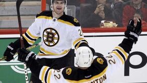 NHL: Bruins arrasadores em Filadélfia
