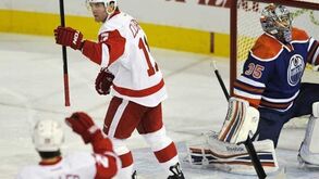 Red Wings fazem reviravolta estrondosa