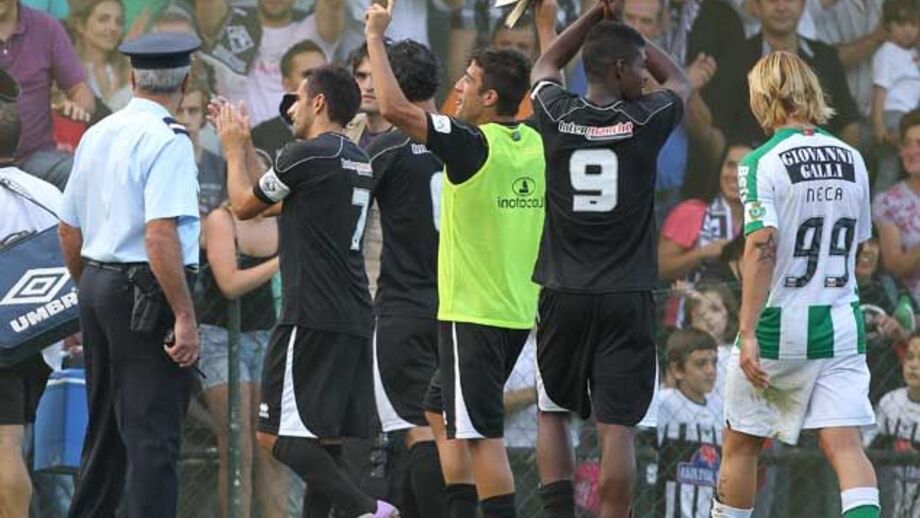 Equipa sensação tenta fazer mais uma vítima