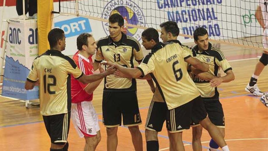 Benfica mantém registo imaculado