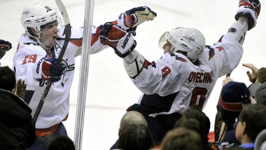 NHL: Ovechkin salva Capitals em Winnipeg