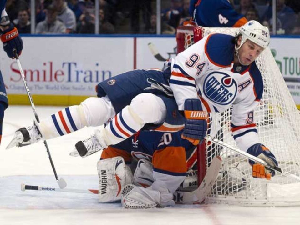 NHL: Tavares termina 2011 em grande