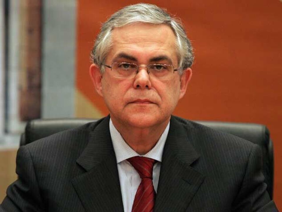 Grécia procura perdão da dívida