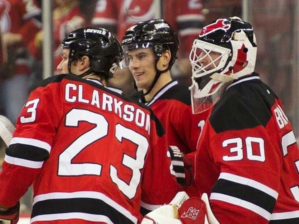 NHL: Adam Henrique volta a fazer das suas