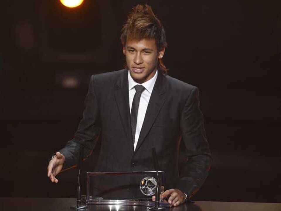 Neymar vence prémio Puskas