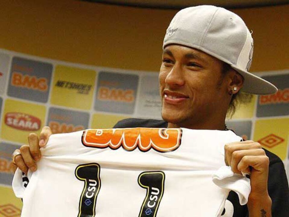 CBF confirma contrato de Neymar