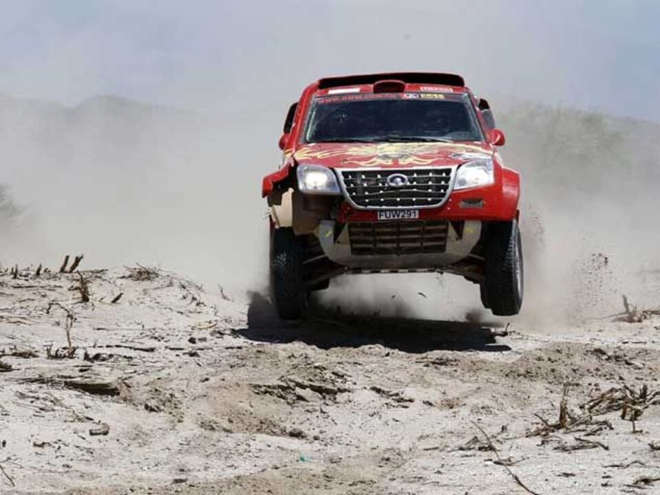 Dakar'2012: Carlos Sousa termina dia no hospital