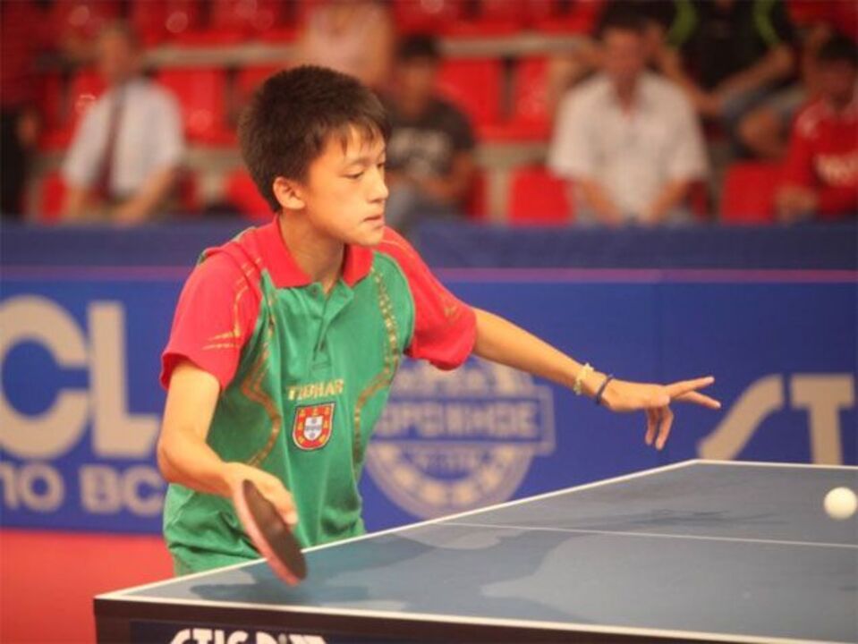 Ténis de mesa: Diogo Chen entra a vencer 