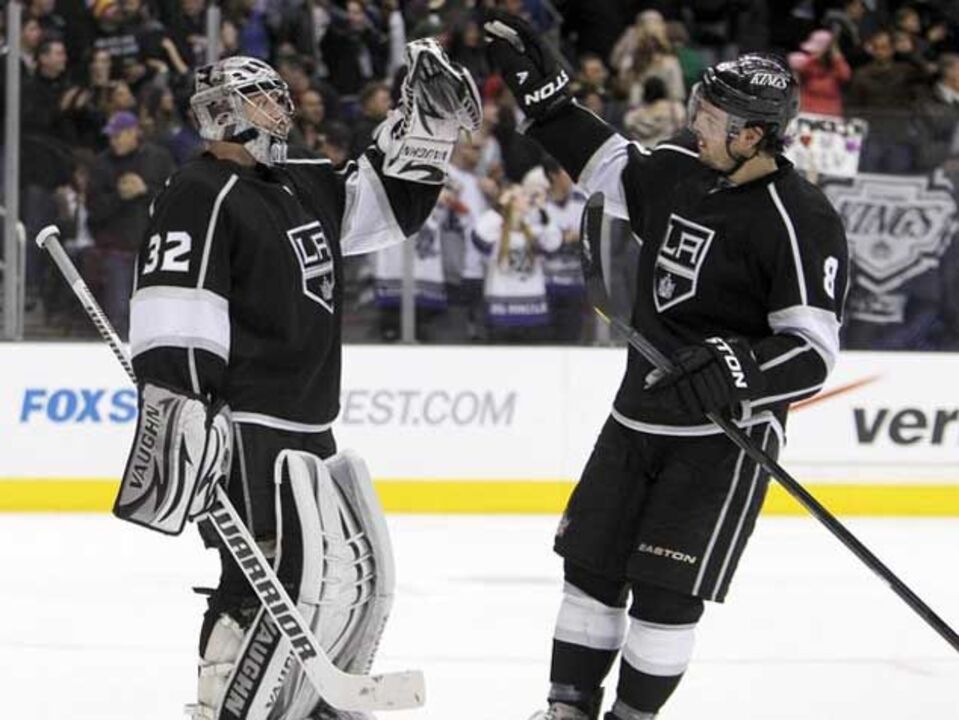 NHL: Doughty destaca-se na noite negra de Tavares