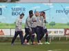Souza junta-se a Hulk no lote de indisponíveis