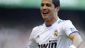 Eusébio, Figo e CR7 na história da Bola de Ouro