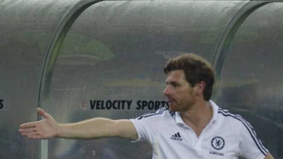 Villas-Boas cada vez mais longe do título