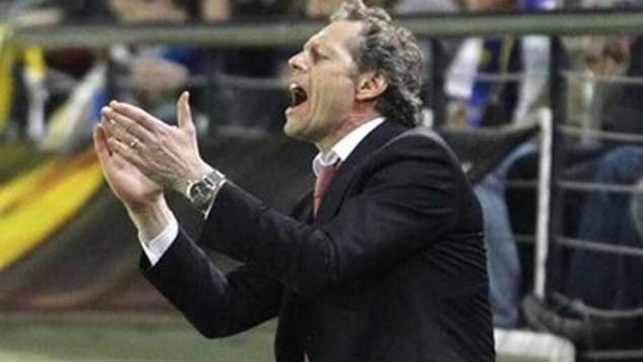 Preud'homme está invicto na Arábia Saudita