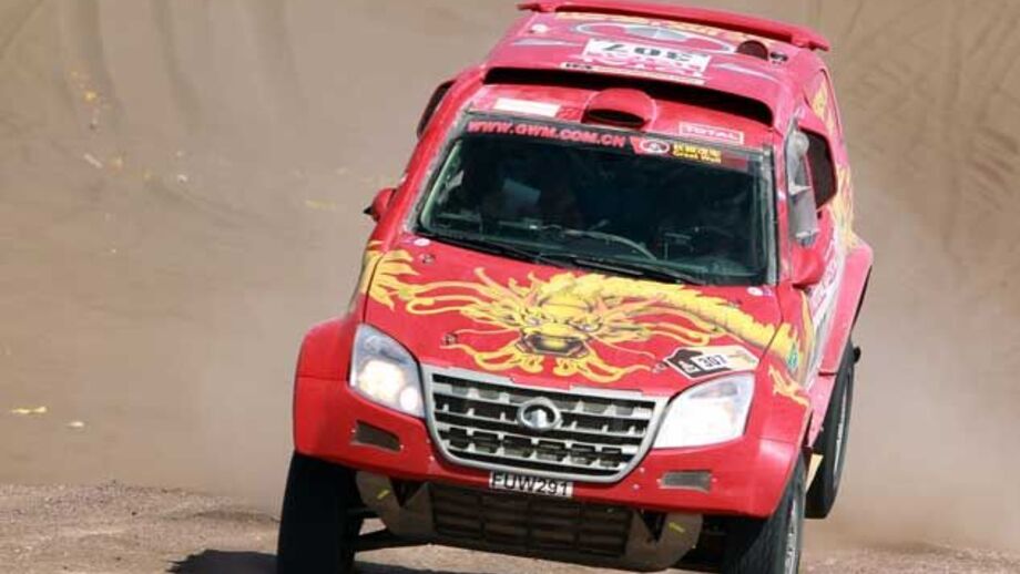 Dakar'2012: Carlos Sousa desce ao 8.º lugar