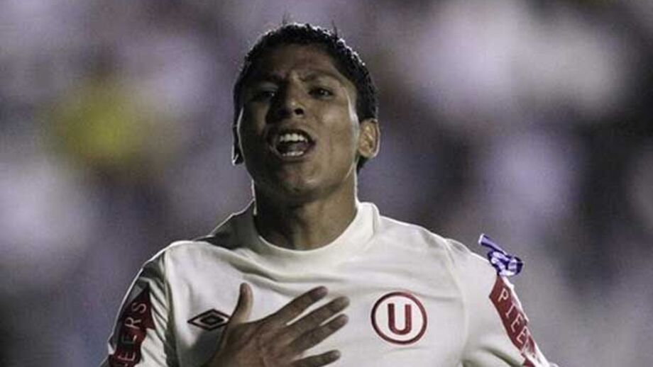 Raúl Ruidiaz já marca na Univ. Chile
