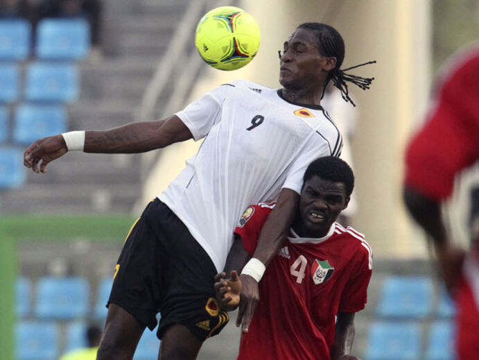 Angola empata com Sudão (2-2)