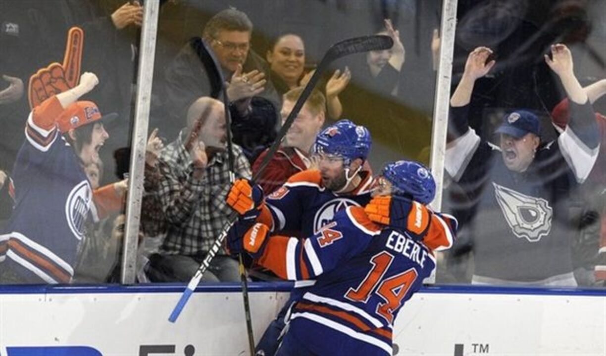 NHL: "Rolo compressor" faz história em Edmonton