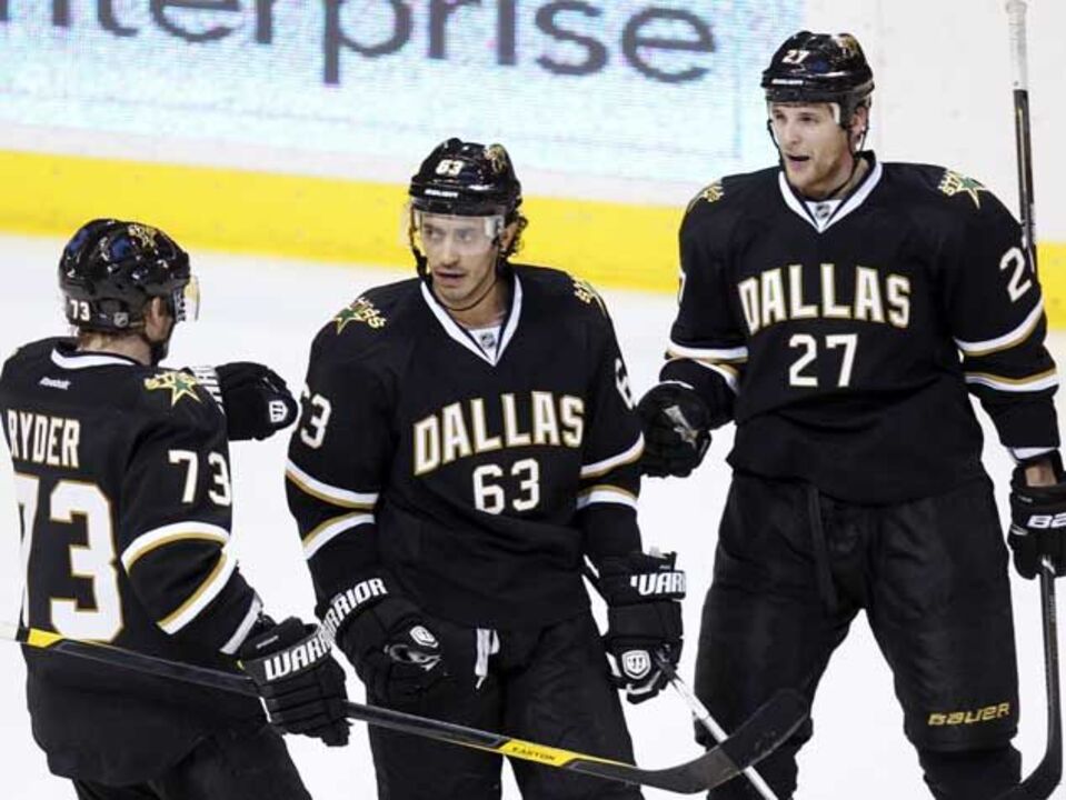 NHL: Show de Mike Ribeiro em Dallas