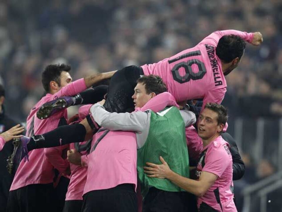 Juventus com vantagem sobre o AC Milan