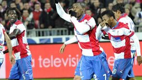 Granada e Málaga em duelo equilibrado