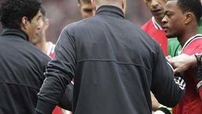 Desacato entre Evra e Suarez sem sanção 