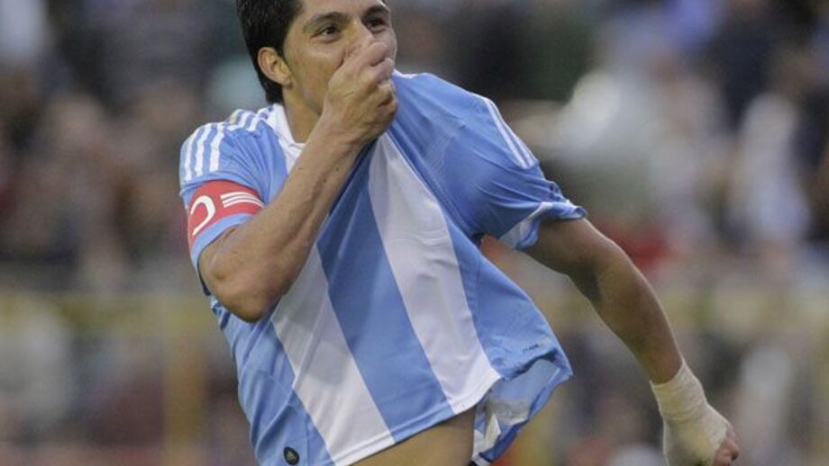 Enzo Pérez confirmado no Estudiantes