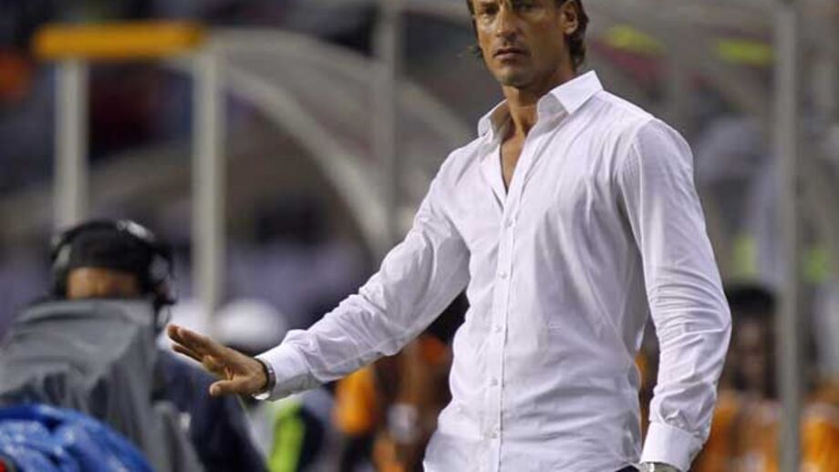 Camisa deu sorte a Hervé Renard