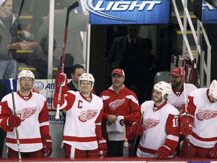NHL: Red Wings igualam feito histórico