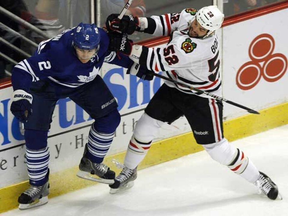 NHL: Blackhawks dão sapatada na crise