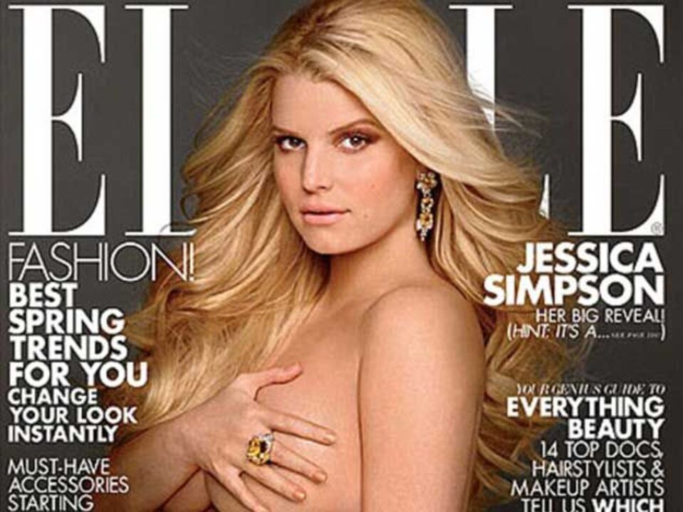 Jessica Simpson posa nua e grávida