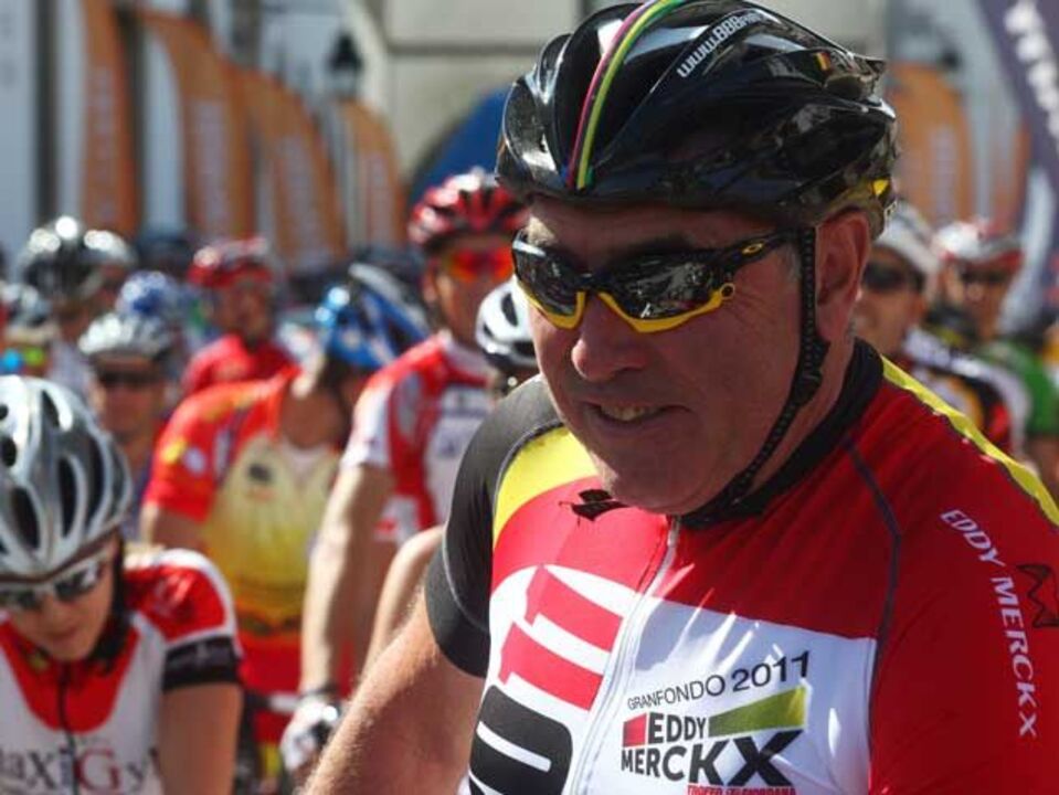 Eddy Merckx competiu com problema cardíaco