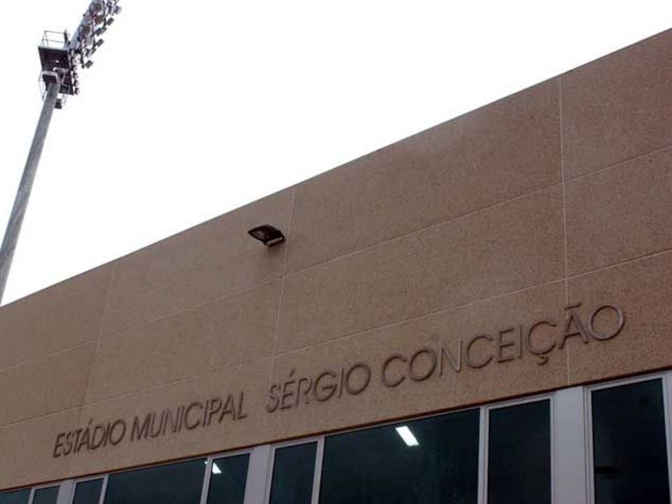 Tribunal de Coimbra penhora Estádio Sérgio Conceição