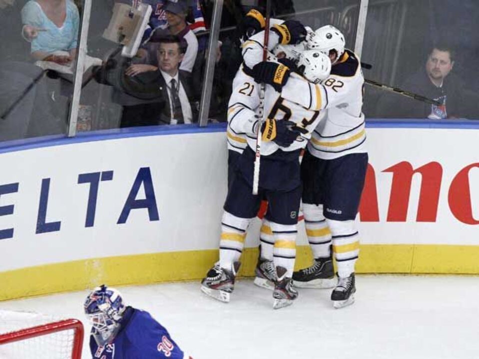 NHL: Buffalo Sabres derrubam Rangers