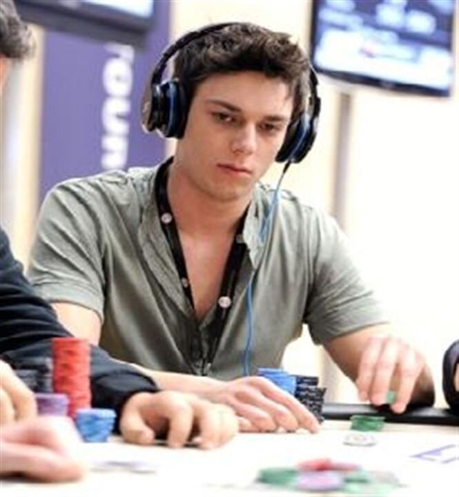 Andreoni na frente do EPT Campione