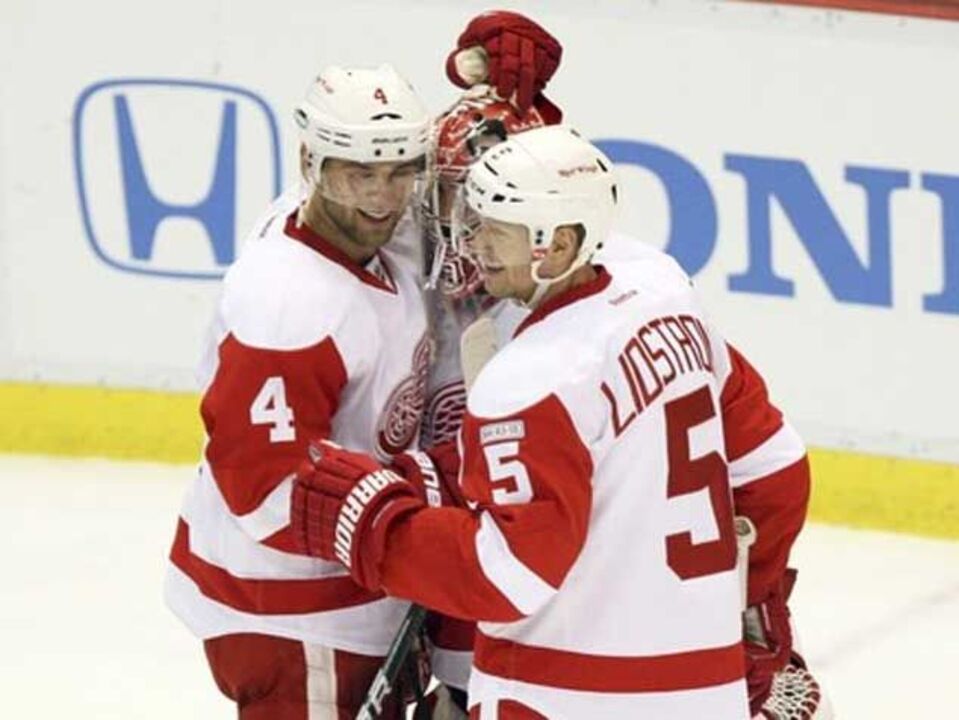 NHL: Red Wings carimbam playoff com goleada